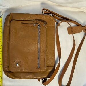 Tan Leather Messenger Bag with Adjustable Strap